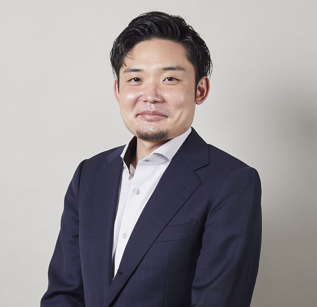 <span class="sub">Head of Infrastructure Business</span>Ryo Yoshizawa