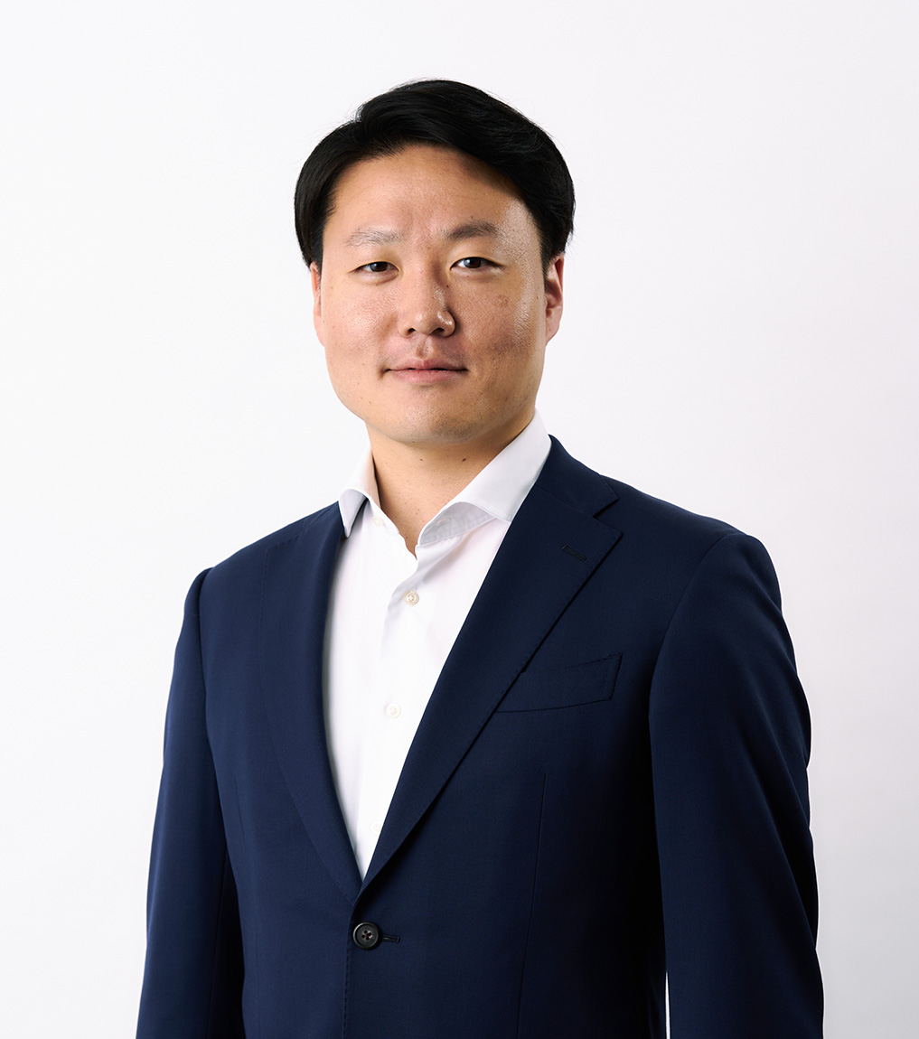 <span class="sub">Manager / Infrastructure Business</span>Tomohiro Kawano