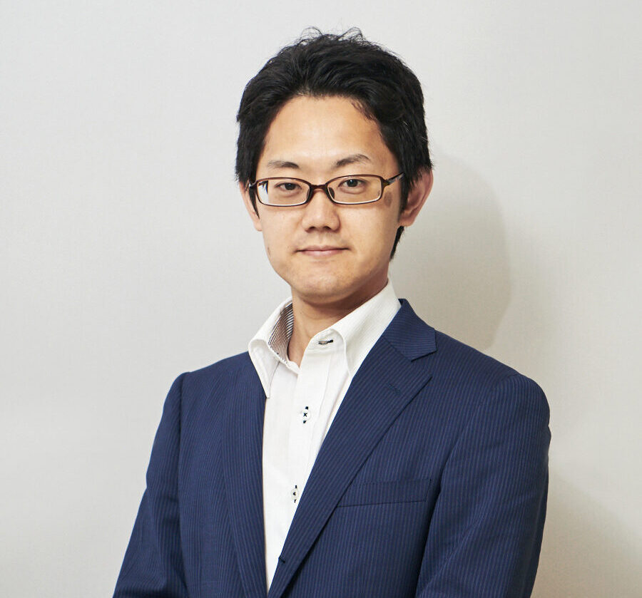 <span class="sub">Manager / ISS Platform Business</span>Daisuke Takahashi