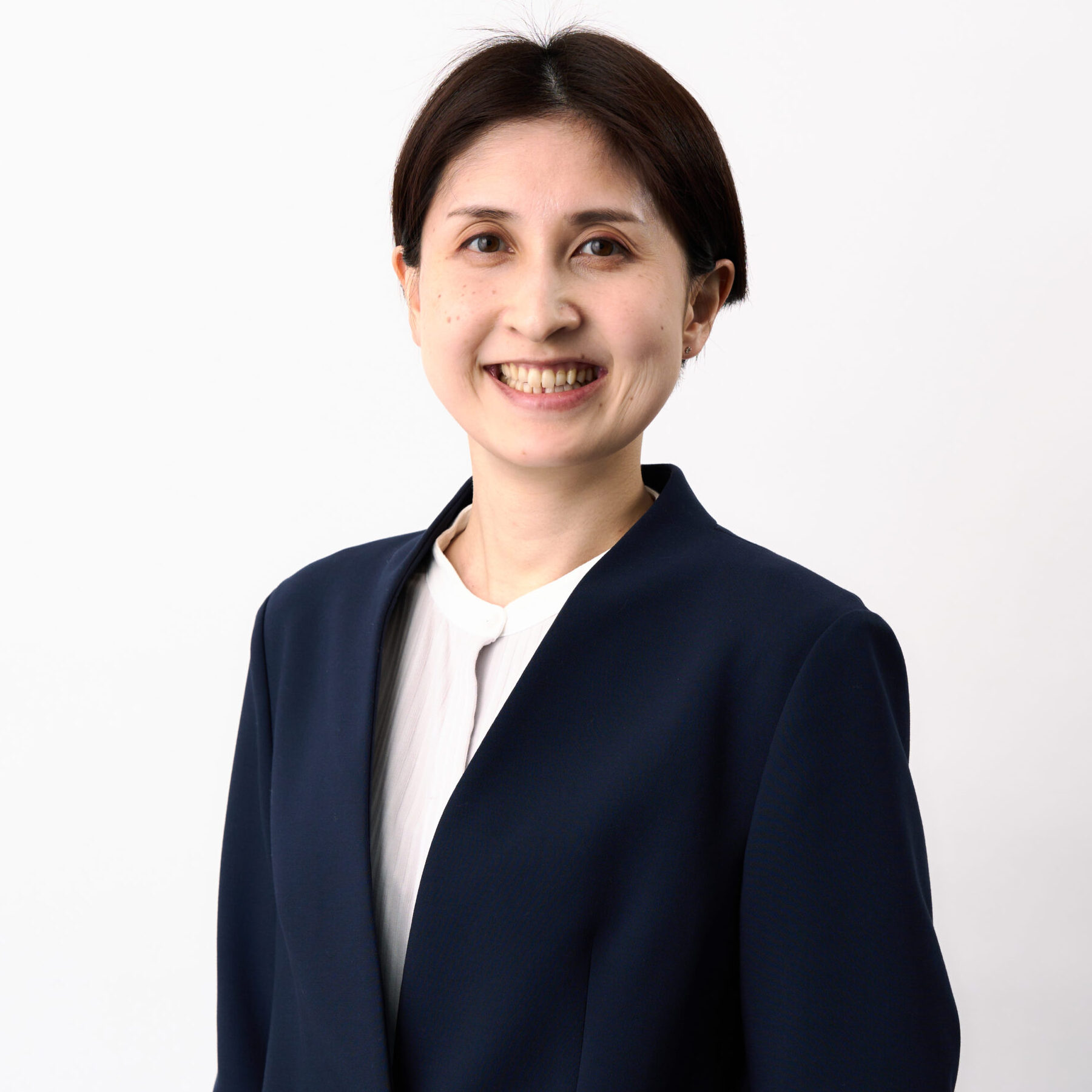 <span class="sub">Engineer</span>Yuko Harada