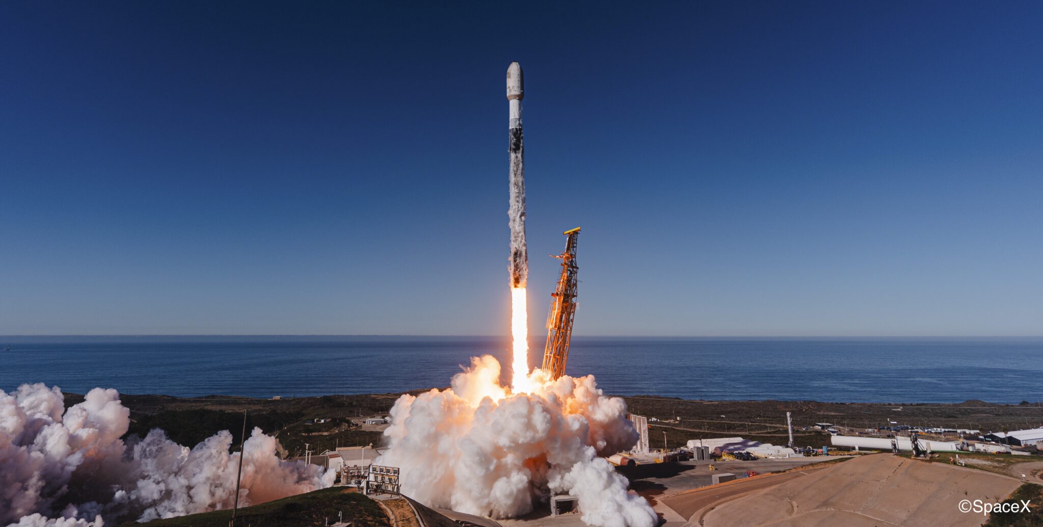 Falcon 9 “Transporter-15” launch (Credit: SpaceX)