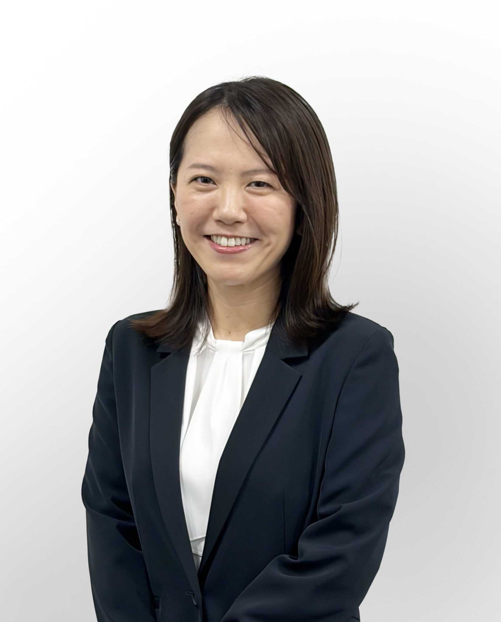 <span class="sub">事業開発</span>渡邉 里香