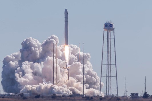 宇宙商社®Space BD「スペースデリバリープロジェクト ~RETURN to EARTH~ 」第一弾対象品、ISSに向けて打上げ完了約半年間の宇宙空間への曝露の後、2022年度中に地球へ帰還予定