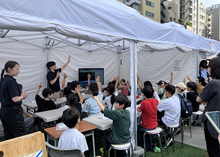 TBSが主催するSDGsプロジェクト「地球を笑顔にする広場」にて宇宙体験ワークショップを実施しました。