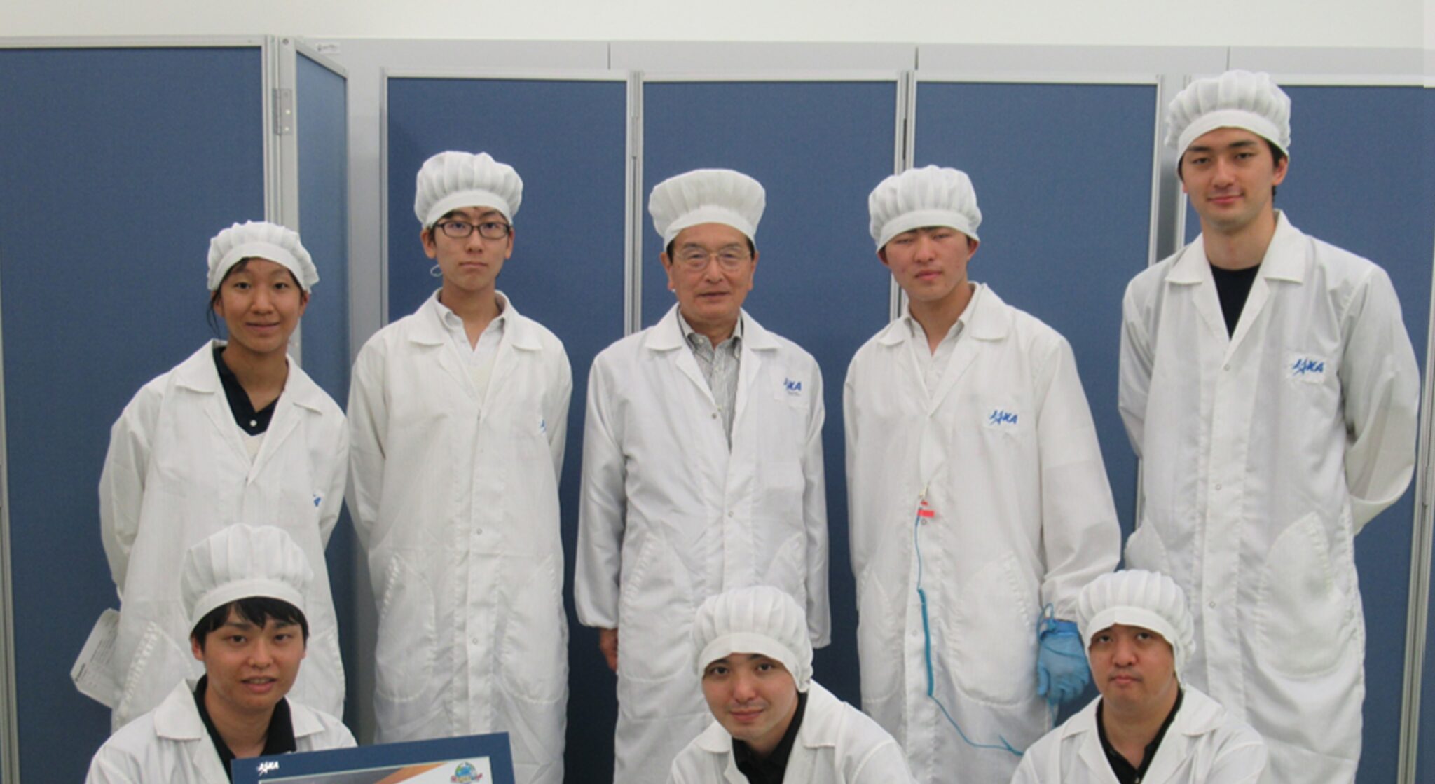 高校生たちが開発に携わった人工衛星「Clark sat-1」が11月10日（金）にケネディ宇宙センターより打ち上げ成功。打ち上げ及び運用に関する報告会を11月27日（月）に実施。クラーク記念国際高等学校、東京大学、Space BD株式会社による「宇宙教育プロジェクト」の第一章が完結。フェーズは「運用」を目的とした第二章へ。